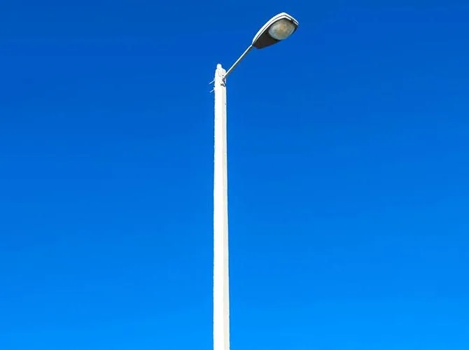 Jednoramenný dopravní sloup